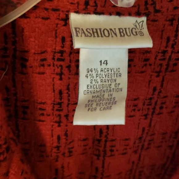 2pc red and black plaid skirt suit - Picture 2 of 4